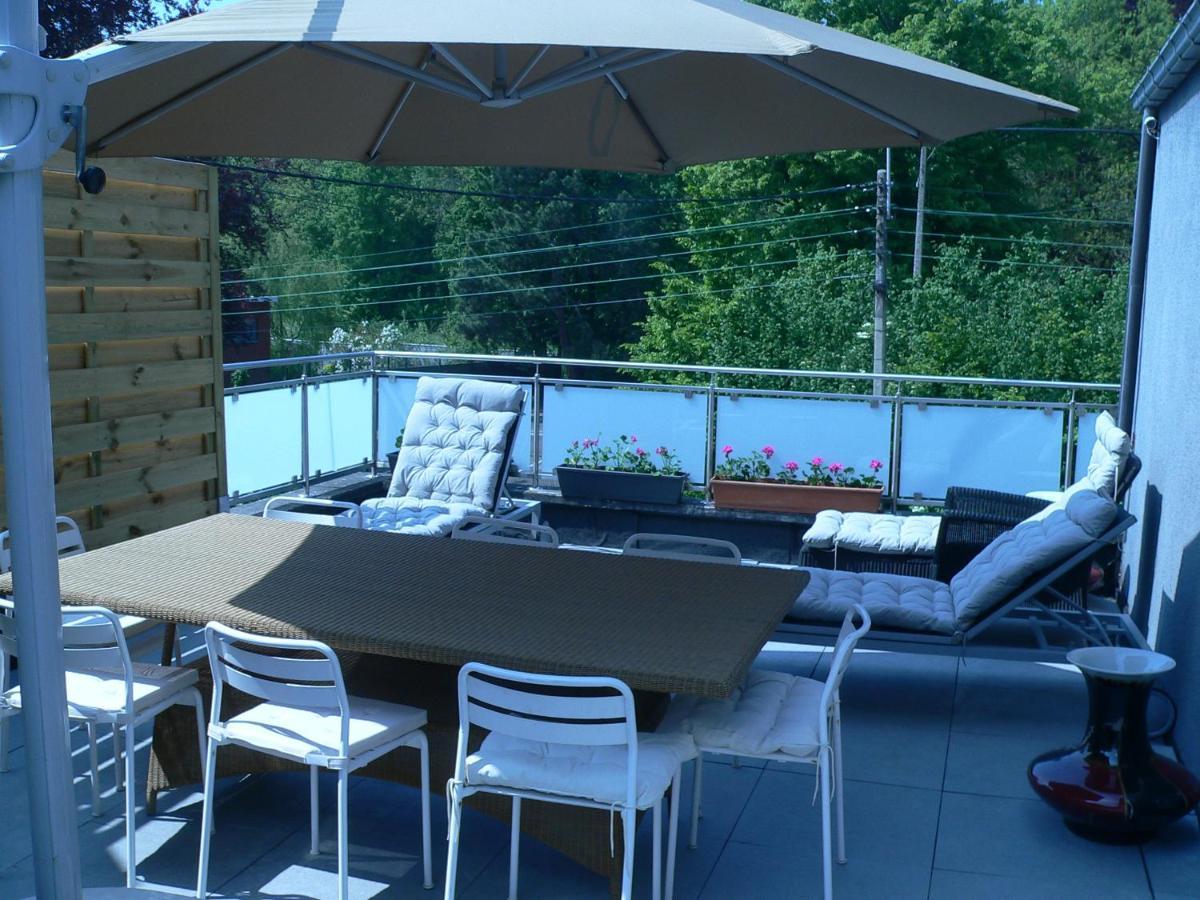 liège 4420 rue jean Jaurès 45 grande maison joyeuse avec terrasse 30m2 pour 8 personnes maximum Saint-Nicolas  Extérieur photo