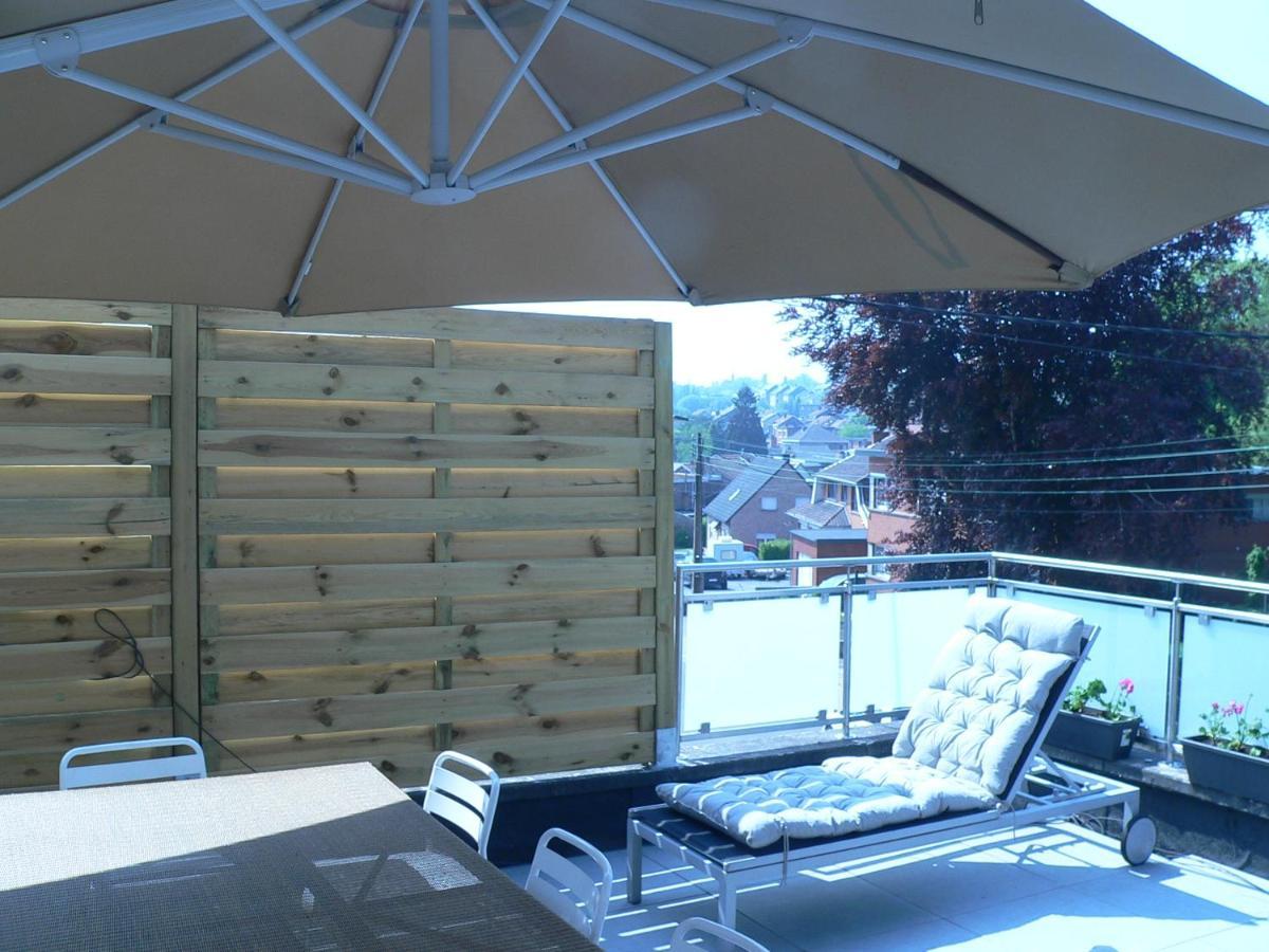 liège 4420 rue jean Jaurès 45 grande maison joyeuse avec terrasse 30m2 pour 8 personnes maximum Saint-Nicolas  Extérieur photo