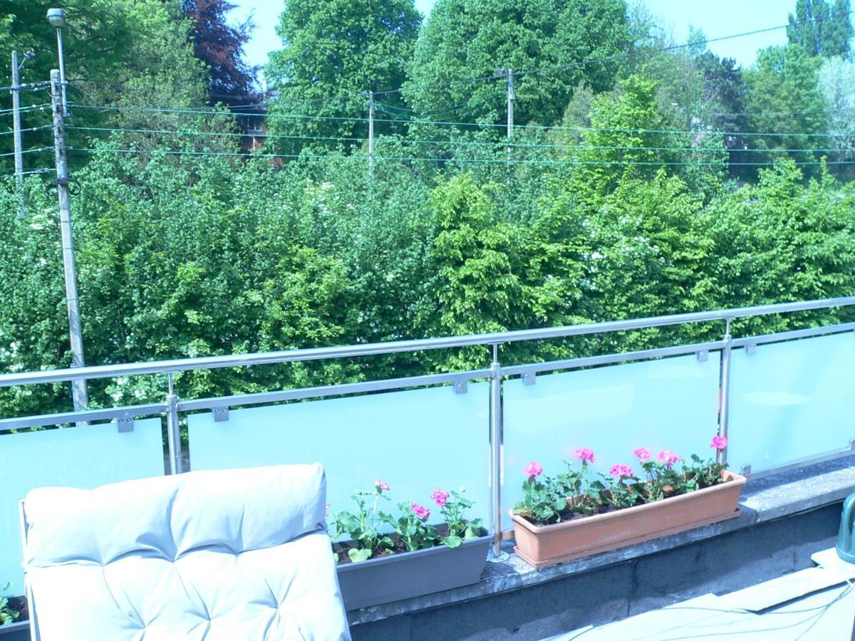 liège 4420 rue jean Jaurès 45 grande maison joyeuse avec terrasse 30m2 pour 8 personnes maximum Saint-Nicolas  Extérieur photo